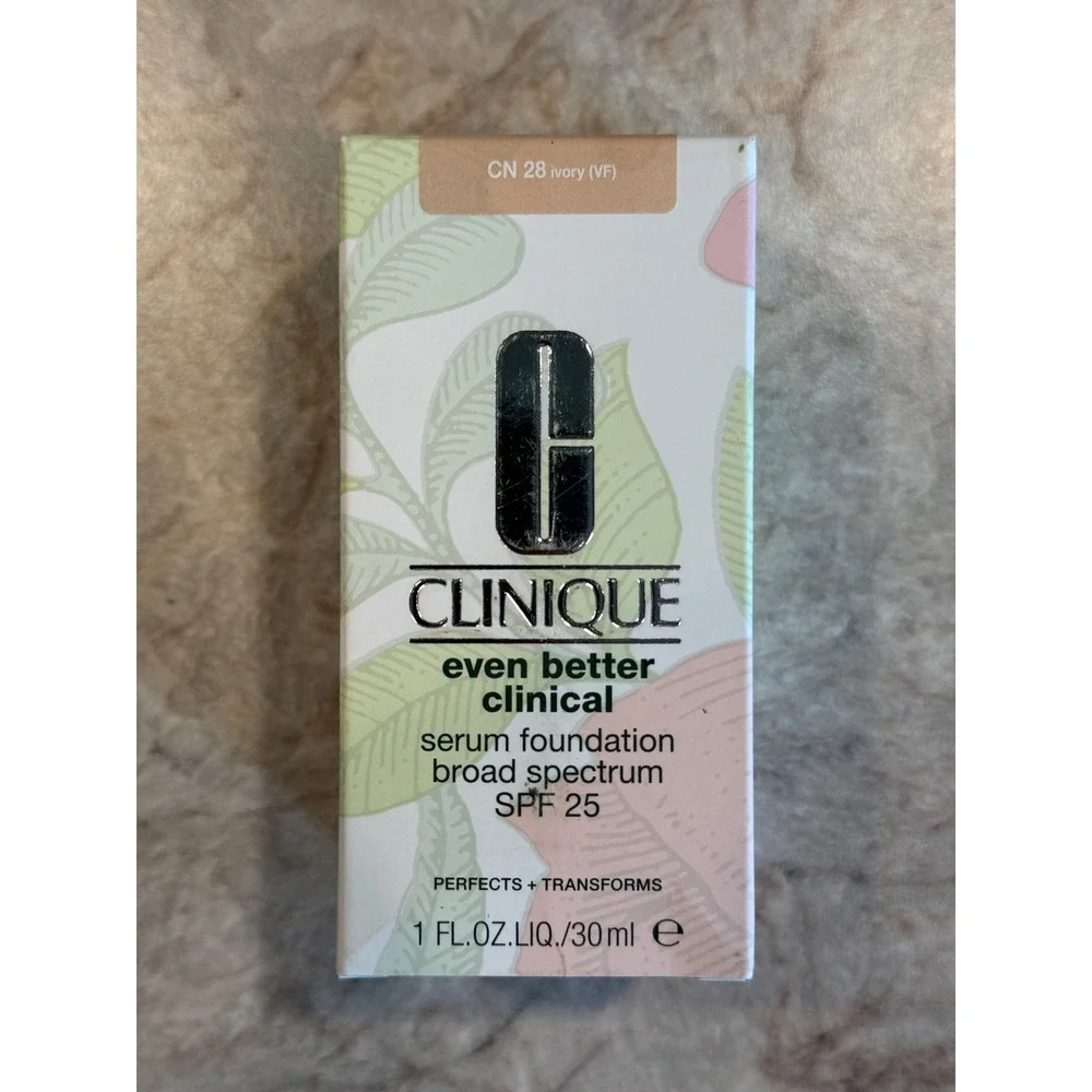 Clinique Even Better Clinical Serum Foundation SPF 25 CN 28 Ivory 1oz New